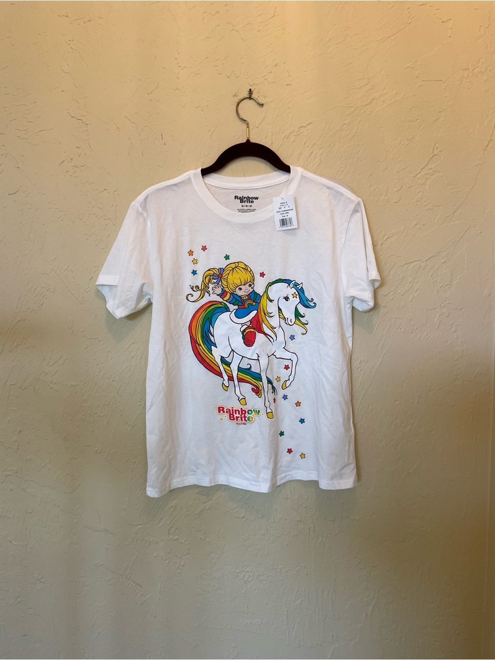 NWT Kohl's White Rainbow Brite Graphic Tee with Colorful Unicorn Print